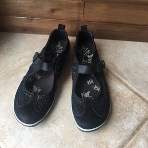 Merrell Mary Jane Comfort Shoes